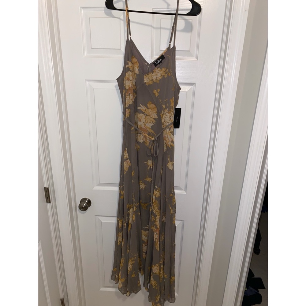 Lulus Floral Dress NWT
